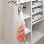 Porte-foulards-coulissant